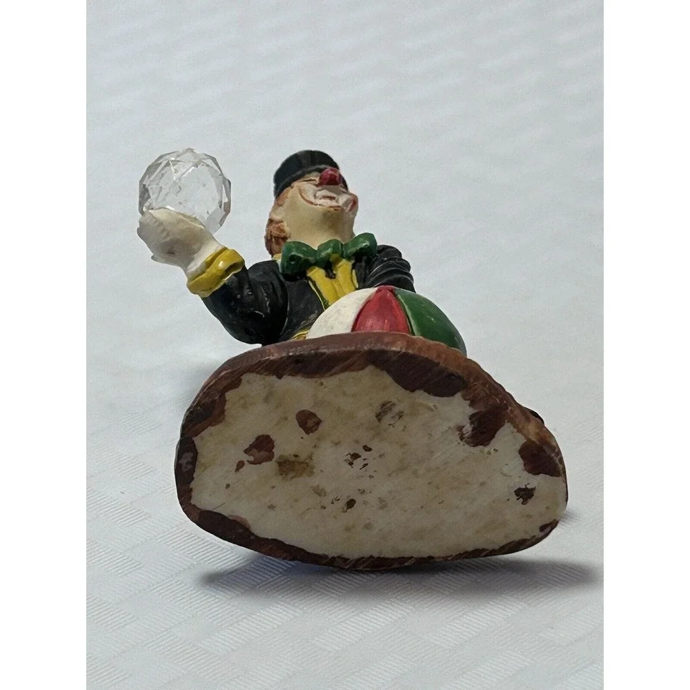 Vintage 2.75” Circus Clown Resin Figurine KG‎ Top Hat Crystal Ball